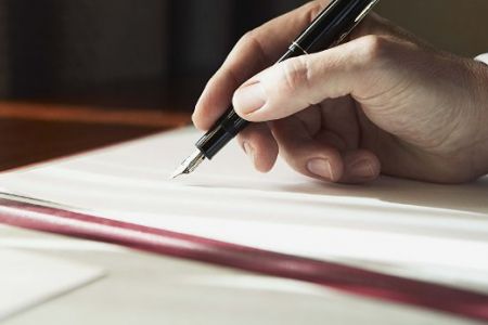 Жоқары оқыў орынларында руўхыйлық-ағартыўшылық жумыслары бойынша проректор лаўазымы сапластырылады