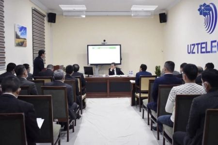 Қарақалпақстан халқын жоқары тезликтеги интернет пенен тәмийинлеў ўазыйпасы белгиленди