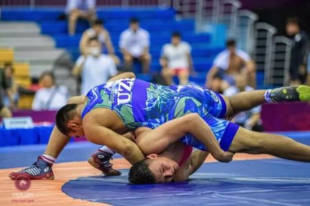 Әжинияз Сапарниязов Азия чемпионатының бронза медалы ушын беллеседи