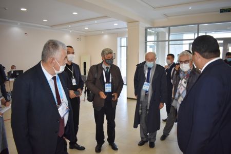 Франция ҳәм АҚШтан келген қысқа мүддетли халықаралық бақлаўшылар Қарақалпақстанда