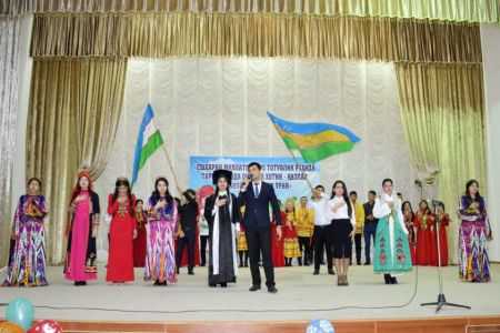 ҚМУда жаслар тәрбиясы ҳәм ҳаял-қызлардың жәмийеттеги орны мәселелерине арналған ушырасыў болып өтти (+фото)