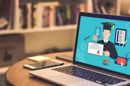 Жоқары билимлендириў шөлкемлеринде аралықтан оқытыўды енгизиў тәртиби белгиленди